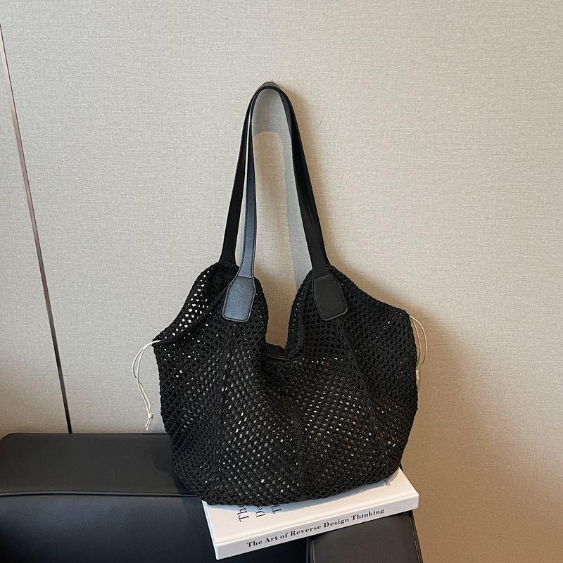 Large capacity lazy hollow woven bag women's new seaside vacation beach shoulder bag tote bag