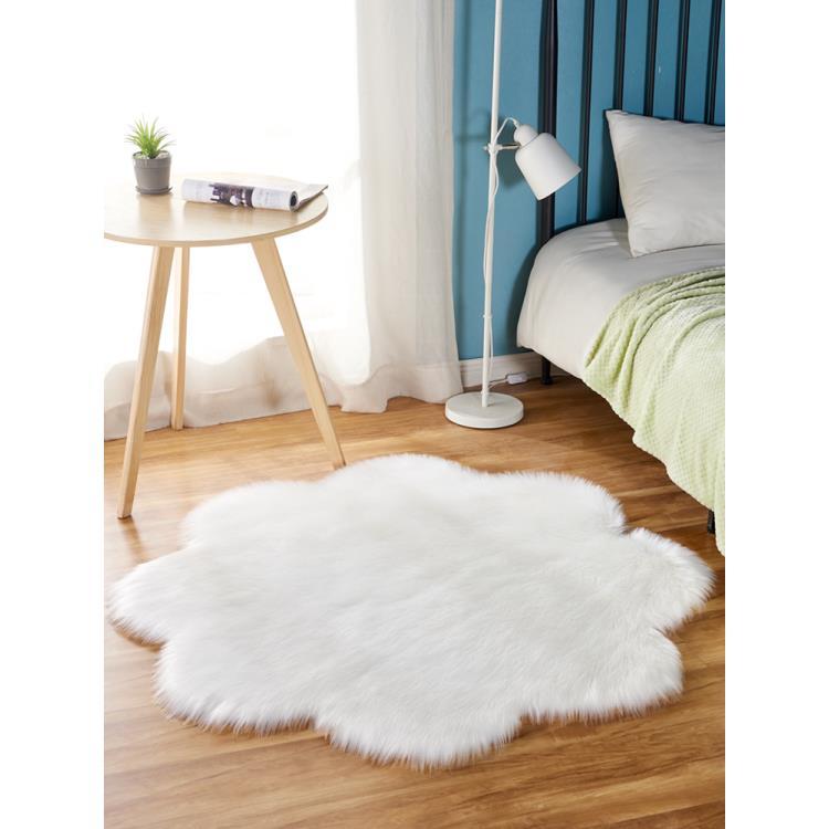 Burgundy Plum Blossom Plush Carpet, Round Wool Living Room Bedroom Bedside Floor Mat