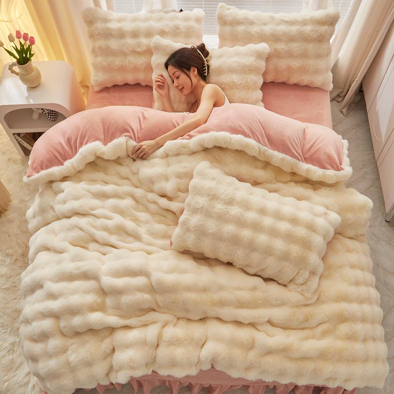 Premium Winter Rabbit Fur Plush Four-Piece Set: Thickened Coral Fleece & Milk Velvet Duvet Cover with Faux Fur Three-Piece Bed Sheet Set.