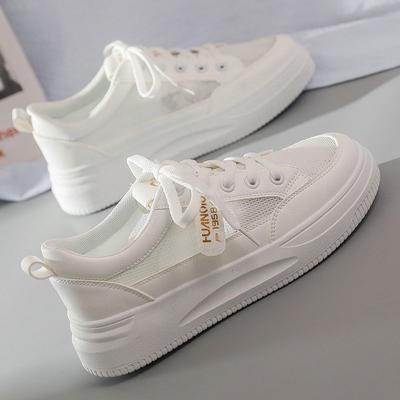 Kleine witte schoenen dames 2025 nieuwe hardloopschoenen ins trendy damesschoenen Koreaanse versie van vrouwelijke studenten casual sportschoenen mode boardschoenen