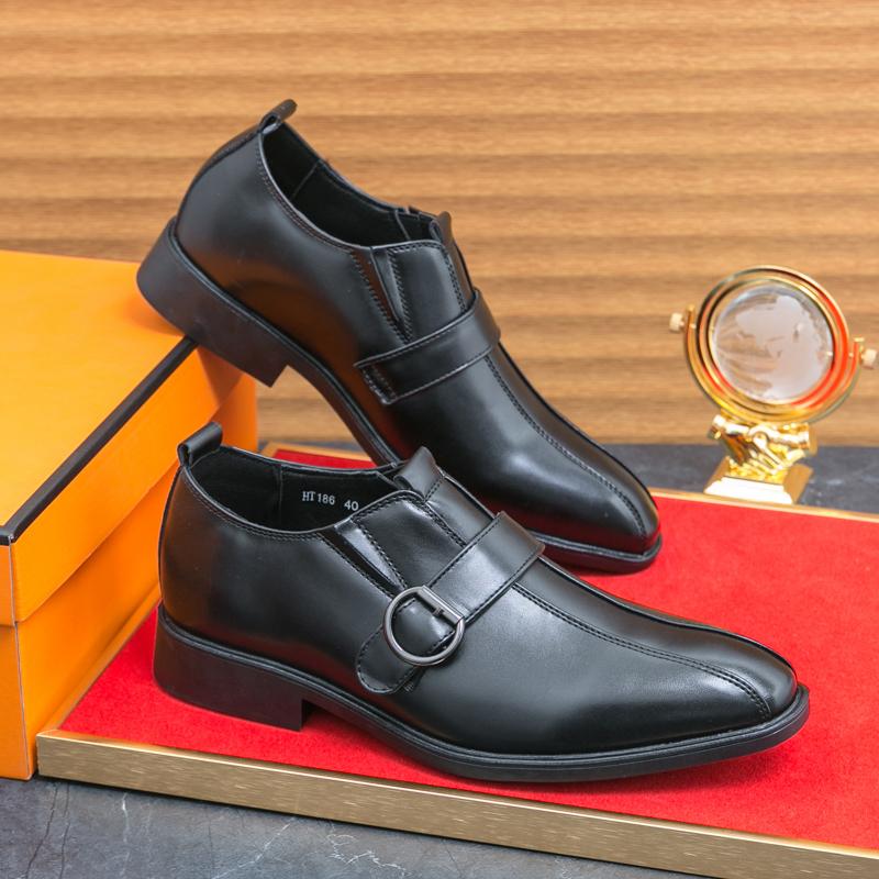 

Мужские деловые лоферы Двухслойная свиная кожа Боковая пряжка Британский бренд Формальная обувь Социальная обувь для джентльменов Размеры 38-46 46 чёрный