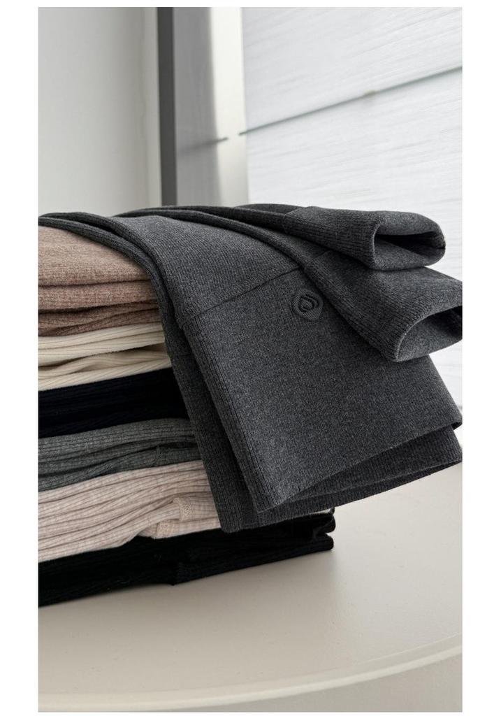 Women's High-Waist Wool Leggings: Warm, Seamless, Thickened, Plus Velvet, Slimming Cotton Pants for Autumn and Winter.