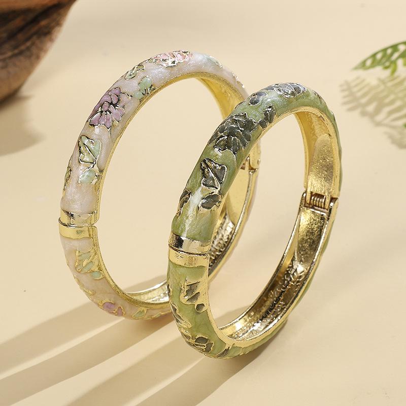 Vintage Enameled Bracelets For Women Flower Gold Color Cloisonne Bangles Elegant Women'S Jewelry Gifts