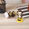Driving Stress Relief Ornament Solar Car Ornaments, Shaking Head Monkey Toy, Banana Holding Figure Figure, Dashboard Swinging Interior Decoration Toy