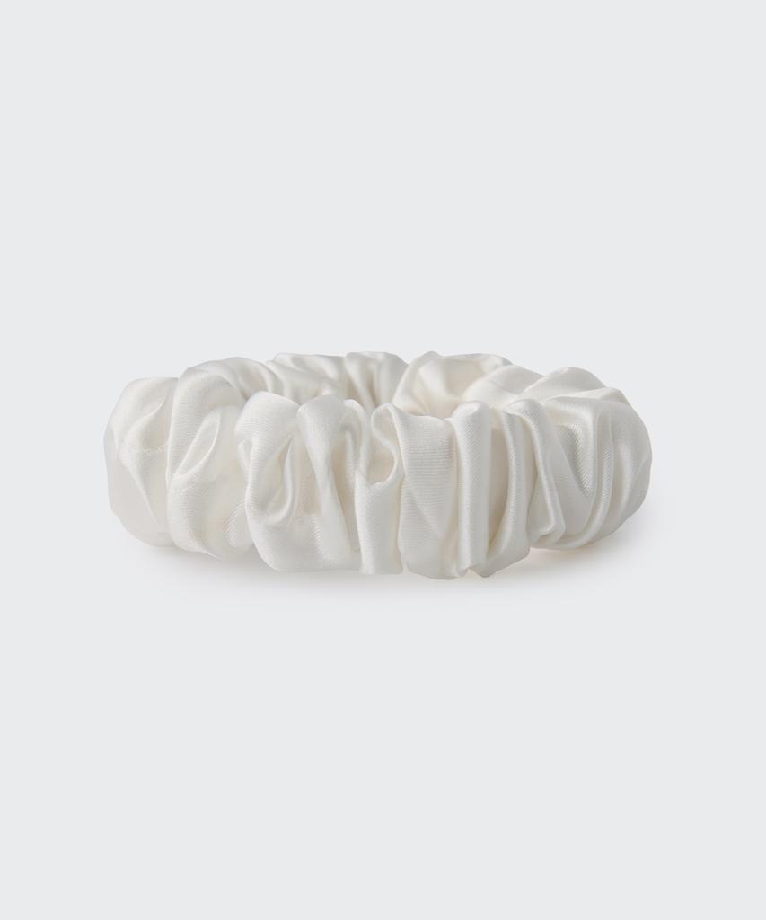 Musinsa Standard Woman Women'S Silk Scrunchie_Medium [Off-White]