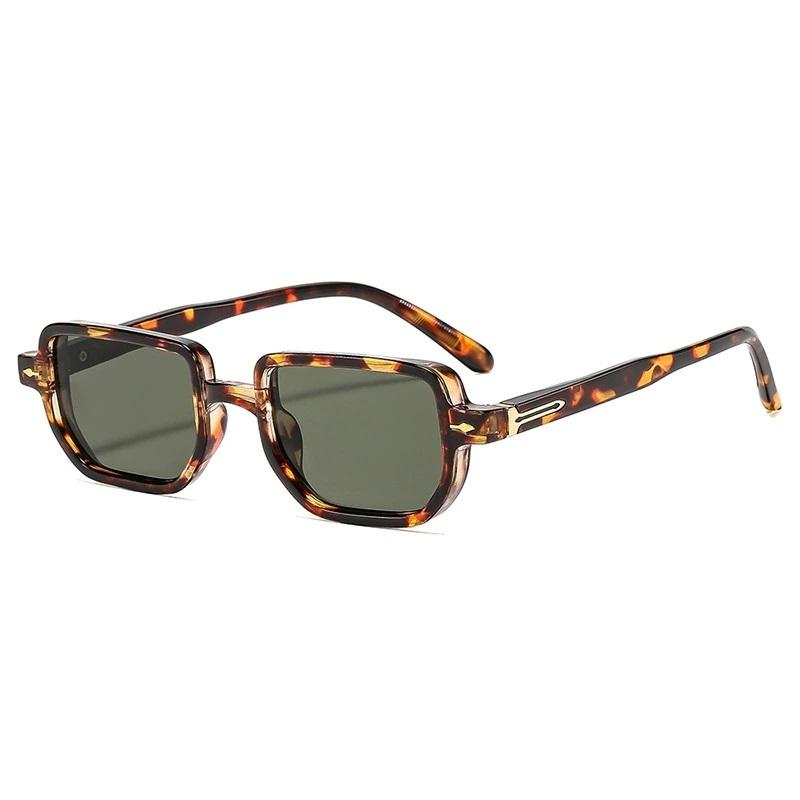 Retro Small Square Sunglasses Women Men UV400 Luxury Fashion Eyewear Rivets Shades Brand Oculus Gafas