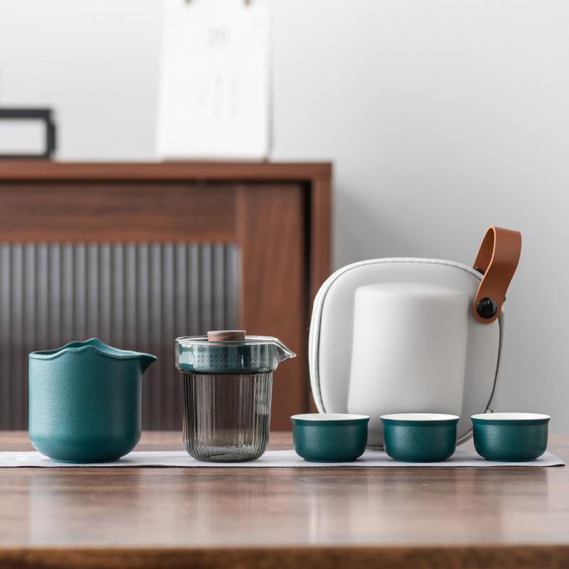 Boutique Travel Tea Set, One Pot, Three Cups, High-end Express Cup, Ceramic Glass Hand-held Pot, Anti-scalding, Portable Business Gift.