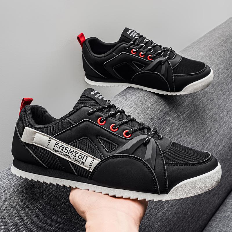 Large size retro men's casual shoes breathable and comfortable soft-soled sports shoes versatile board shoes men's shoes