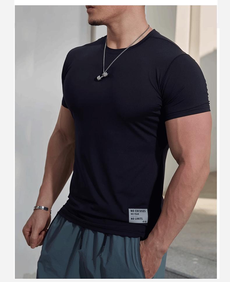 

Мужская быстросохнущая фитнес-футболка с коротким рукавом для бега, езды на велосипеде и тренировок Medium чёрный