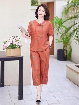 Stylish Two-Piece Summer Set for Middle-Aged and Elderly Women