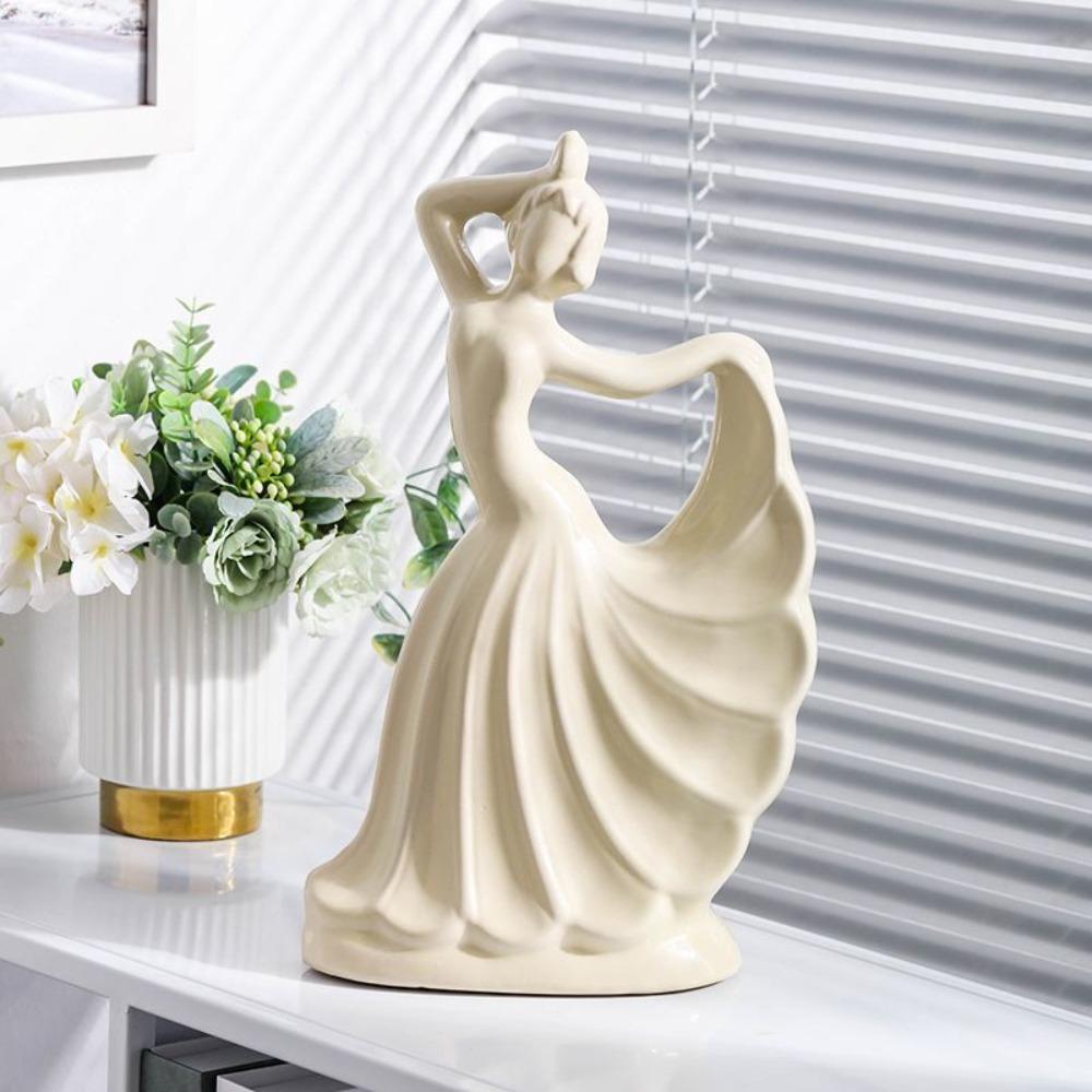 Model Dancing Lady Figurine Simulated Tabletop Art Figure  Festival Decor