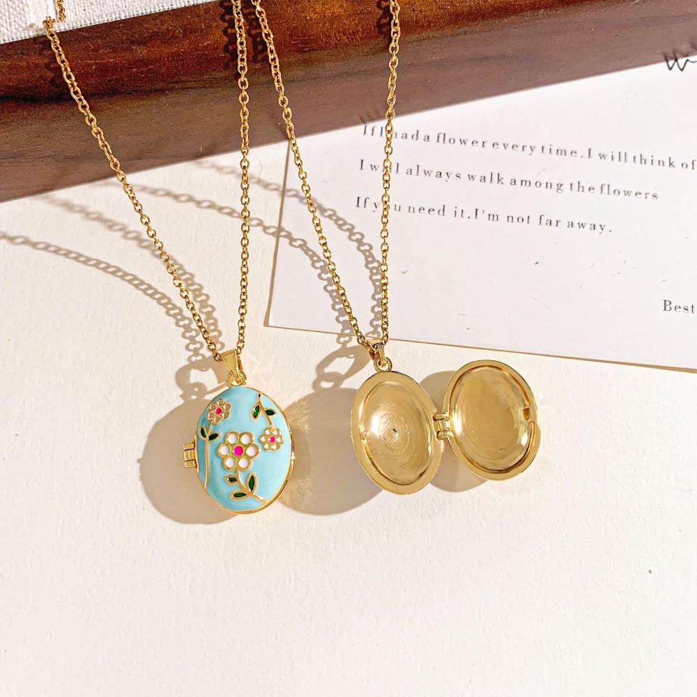 Inlaid Rhinestones Photo Locket Pendant Necklace Openable Gold Clavicle Chain Birthday Gift