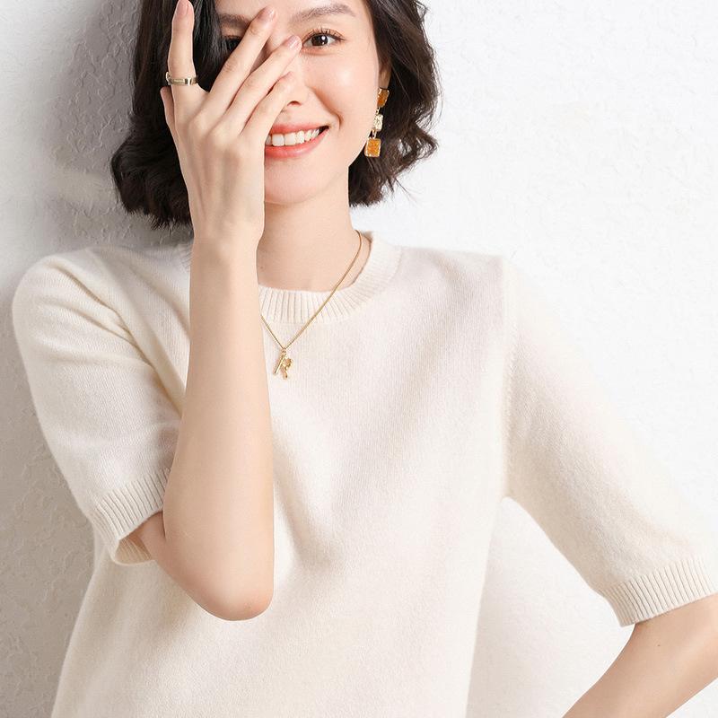 Vår och höst T-shirt stickad skjorta dam Kortärmad tröja med rund hals Stickad bottentröja Halvärmad tröja