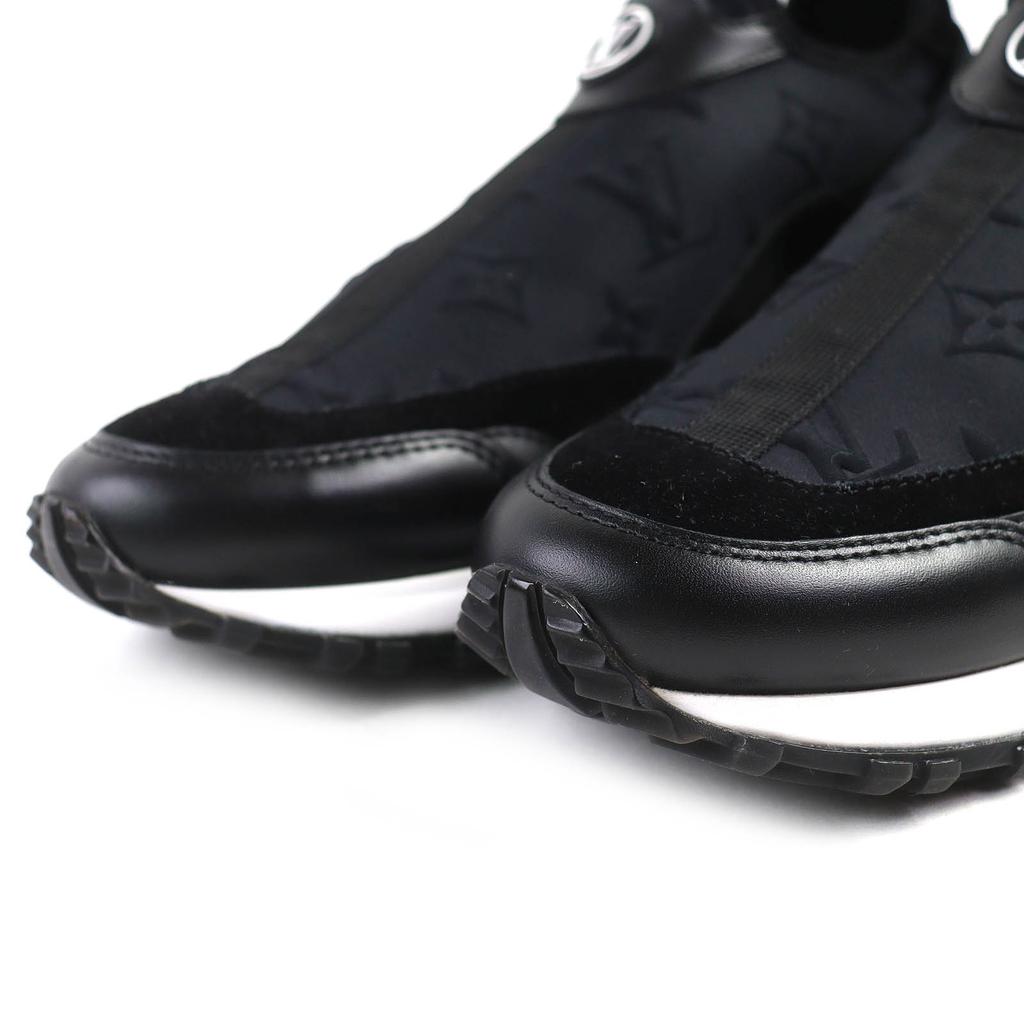 Pristine LOUIS VUITTON sneakers Runaway line LV logo monogram fabric 37 Used