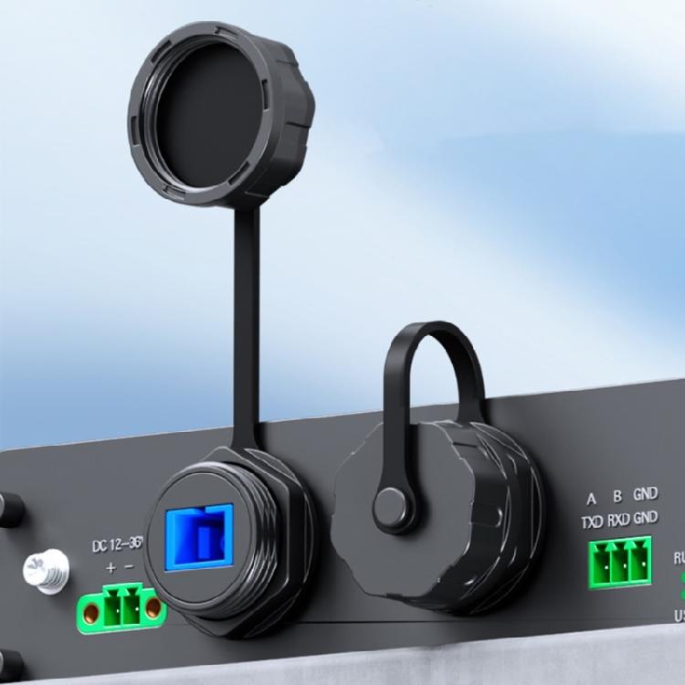 Easy Installation LC Fiber Optics Coupler Connector With Waterproof Cap Perfect For Outdoor Networking Industrial Use