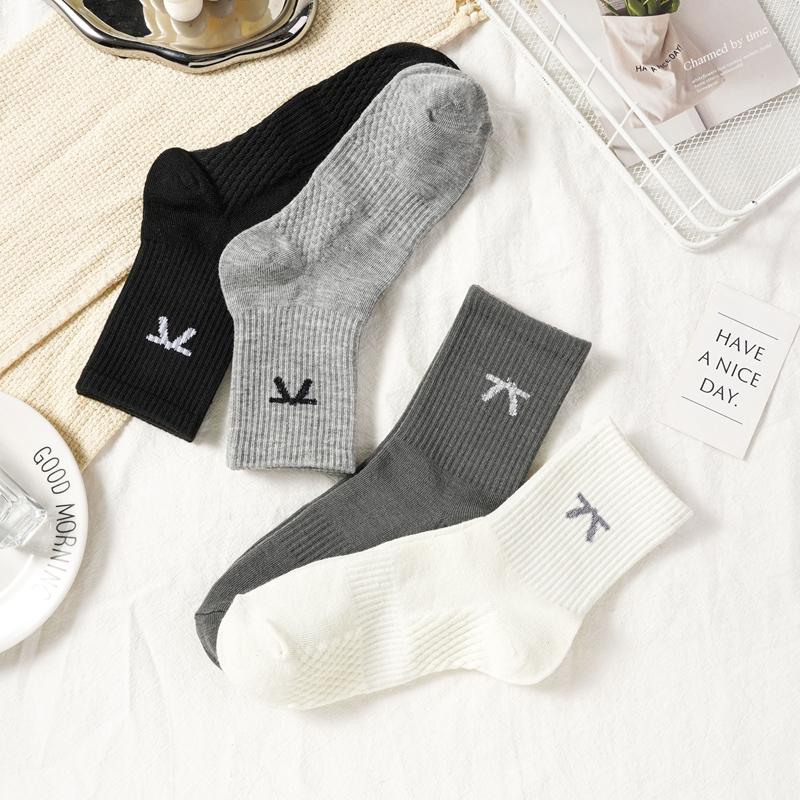 New Women's Spring and Autumn Embroidery Bow Mid-calf Socks Combed Cotton Women's Socks