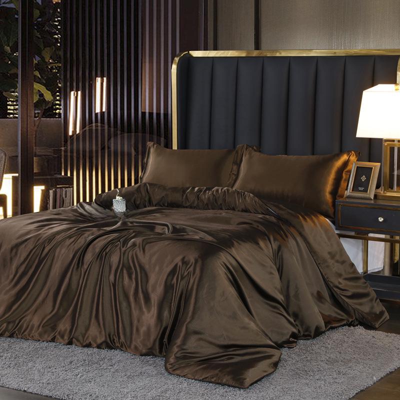 Summer Nude Four-Piece Solid Color Mulberry Silk Bedding Set with Ice Silk Bed Sheet