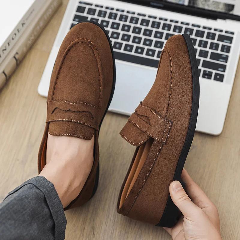 Retro Brown Men's Loafers Comfortable Suede Leather Casual Shoes Man Slip-on Shoes Flat Moccasins For Men Zapatos De Hombre