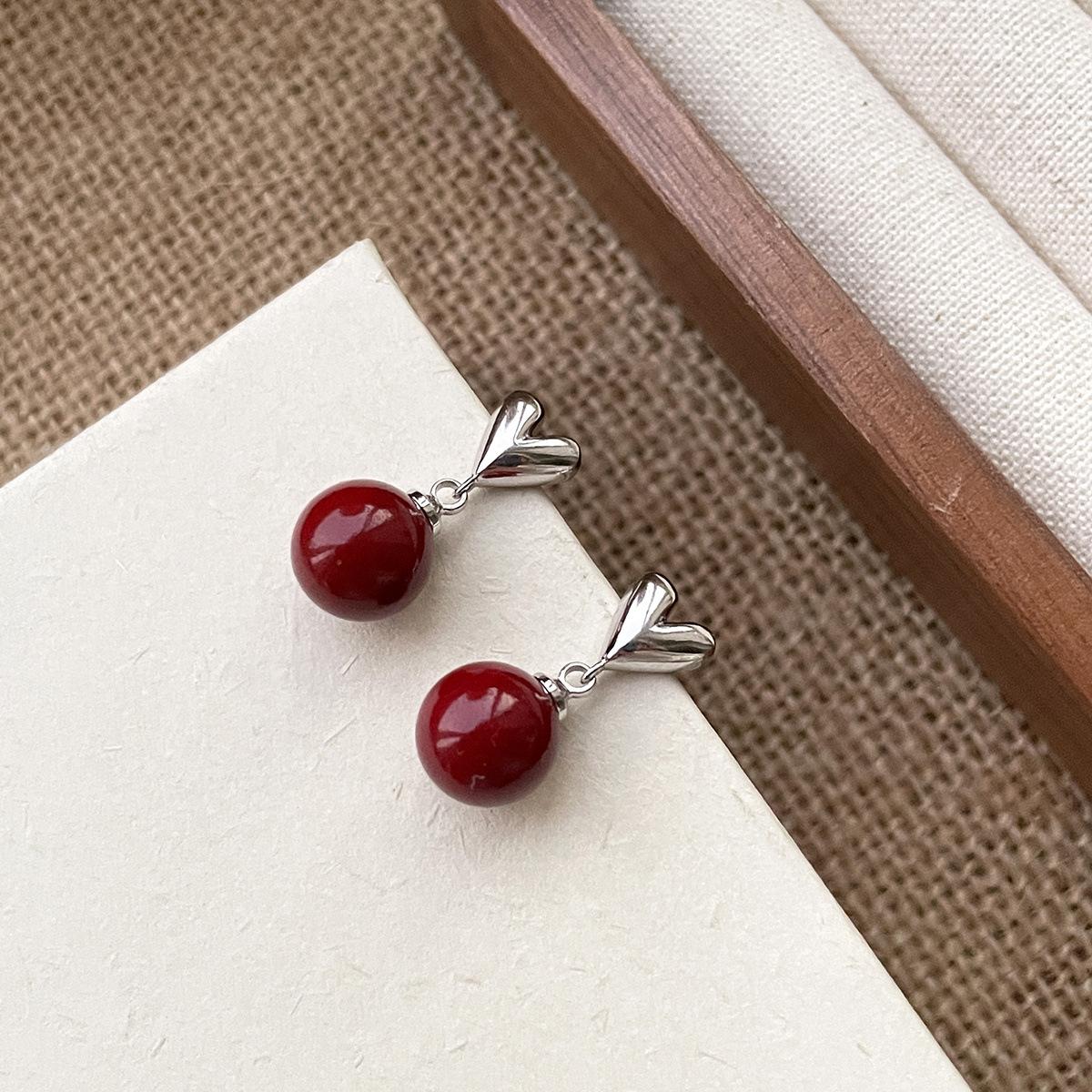 

Новогодняя атмосфера, высококачественные серьги-гвоздики из киновари, серьги-гвоздики Love, женские, легкие, роскошные, изысканные, серебряные, игольчатые серьги Love, новые серьги 925 silver needle