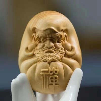 Solid Wood Carving Mini Figurines of Buddhist Figures of Damo Patriarch Hand-carved Artwork Buddhist Figure Ornaments