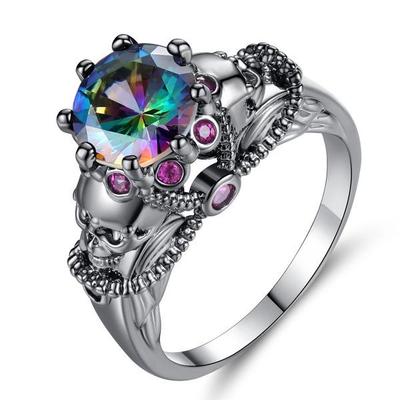 Creative Skull Ring with Diamond-Colored Zircon for Women, European and American Style