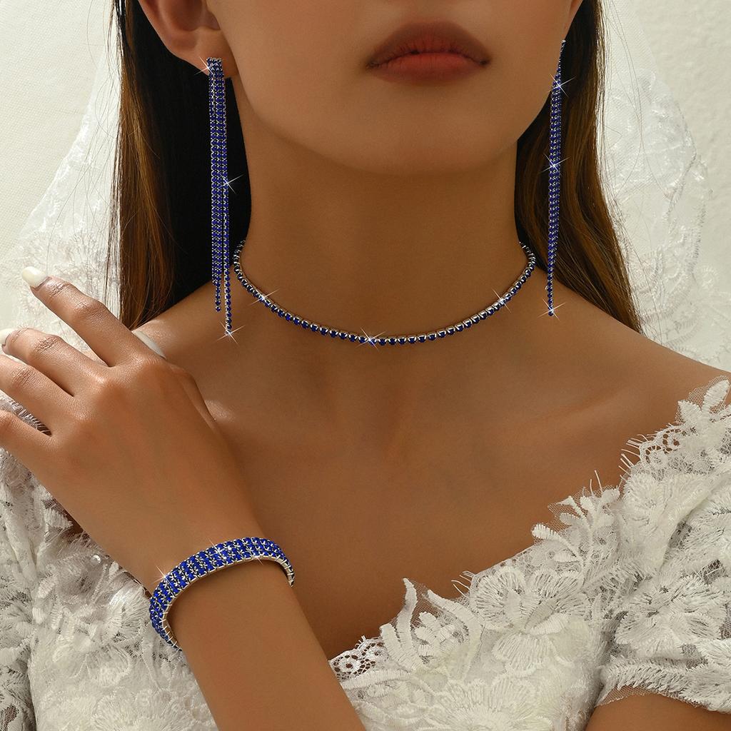 4-teiliges Damen Trendiges Krallenketten Mehrreihiges Quastenohrringe Halskette Armband Zirkon Set Hochzeit Bankett Party Feiertagsgeschenk
