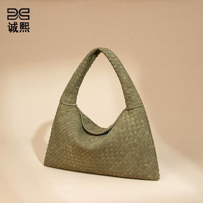 2025 New Matte Woven Women's Bag Texture Solid Color Versatile Shoulder Underarm Bag Large Capacity Commuter Tote Bag