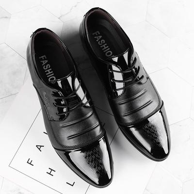 Pantofi noi de piele cu mărime mare pentru bărbați 2025 Business Casual Pantofi pentru bărbați Trend Pantofi pentru nuntă pentru bărbați Pantofi pentru cavalerul de onoare pentru bărbați Lot