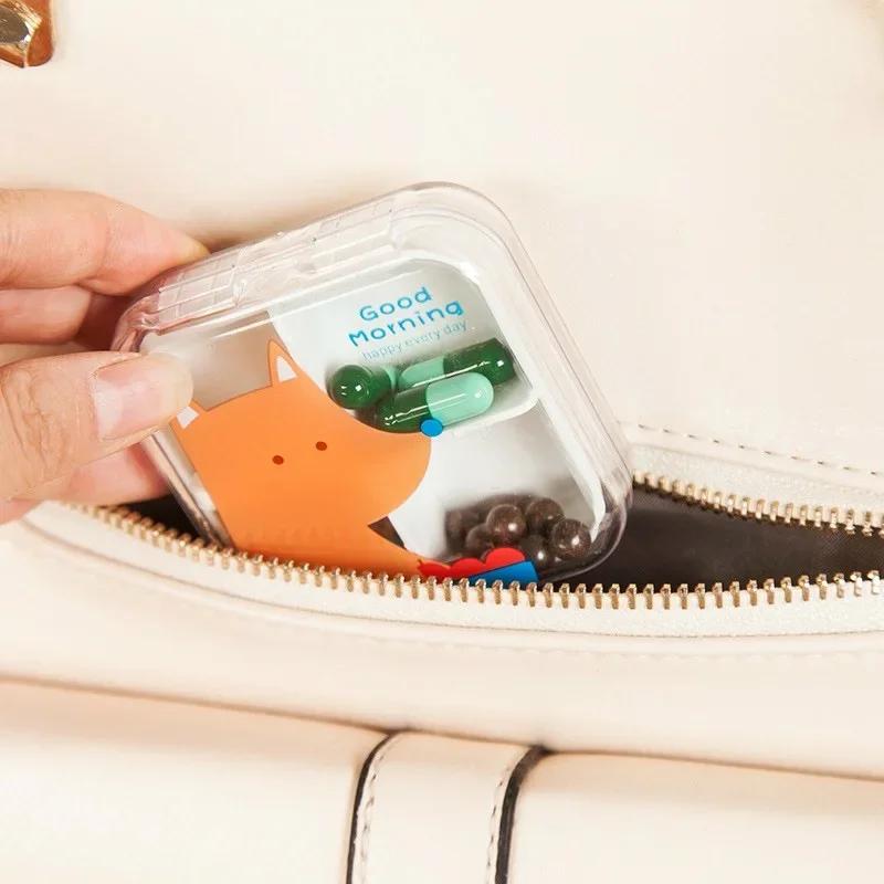 4 Slots Transparent Nette Cartoon Mini Lagerung Medizin Pille Box Tragbare Leere Kunststoff Behälter Fällen Reise Zubehör