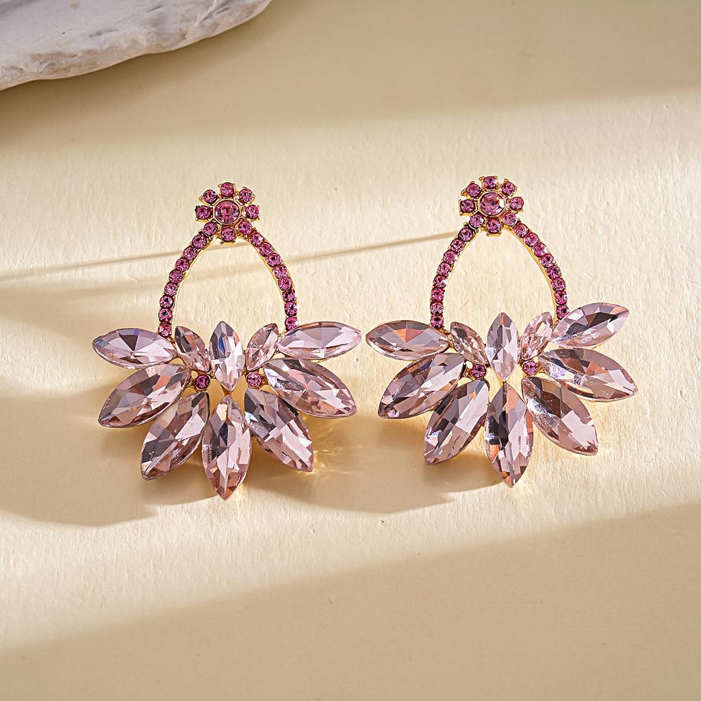 European and American Silver Needle Diamond-encrusted Round Fringed Stud Earrings French Light Luxury Earrings Niche Design Earrings