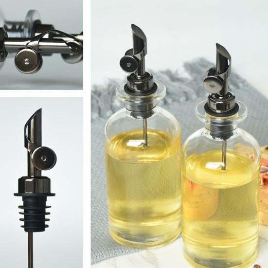 Stainless Steel Auto Wine Pourer Coffee Syrup Dispenser Gravity Flipping Dust Lid Olive Oil Liquor Bottles Metal Pour Spout
