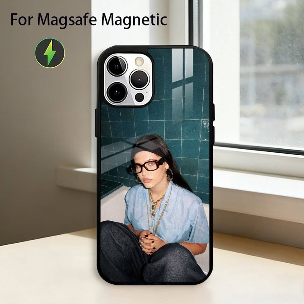 

Sienna Spiro S-Singer Phone Case For iPhone17,16,15,14,13,12,11 Plus,Pro Magnetic For Magsafe Wireless Charging iPhone17
