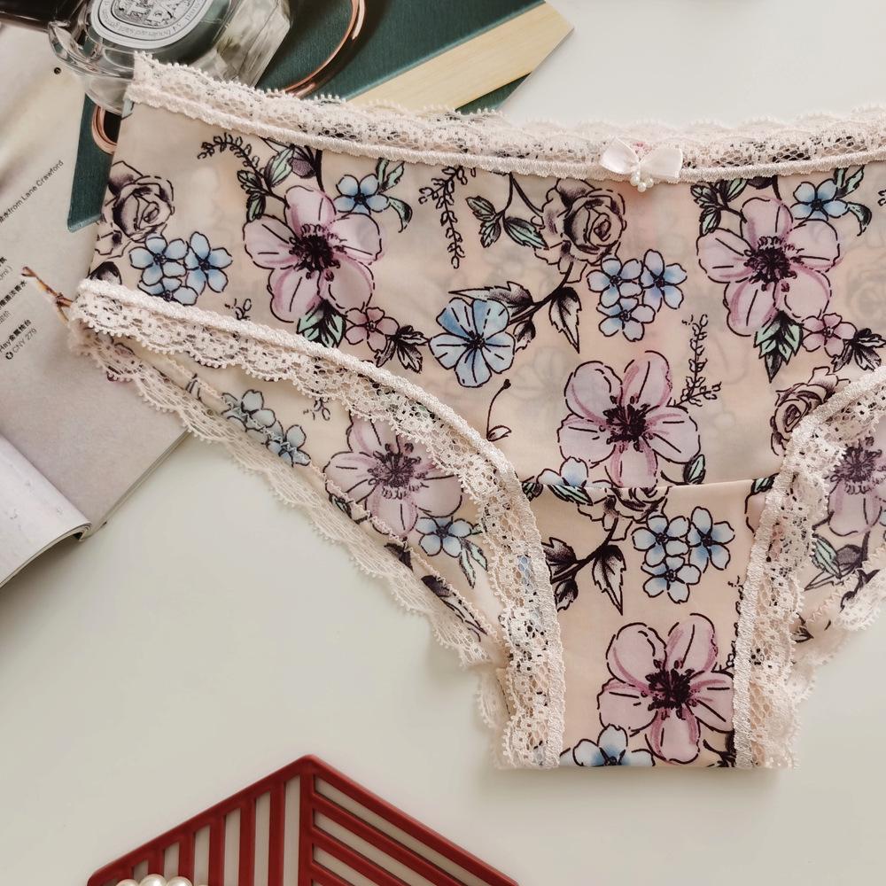 Special Clearance: Skin-Friendly, Seamless Quick-Dry Mid-Rise Women's Pink Silk Nylon Triangle Panties