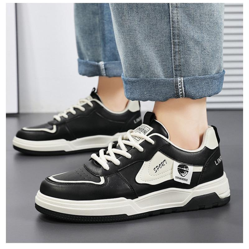 Men's Spring Breathable White Korean Trendy Versatile Sports Casual Board Shoes.