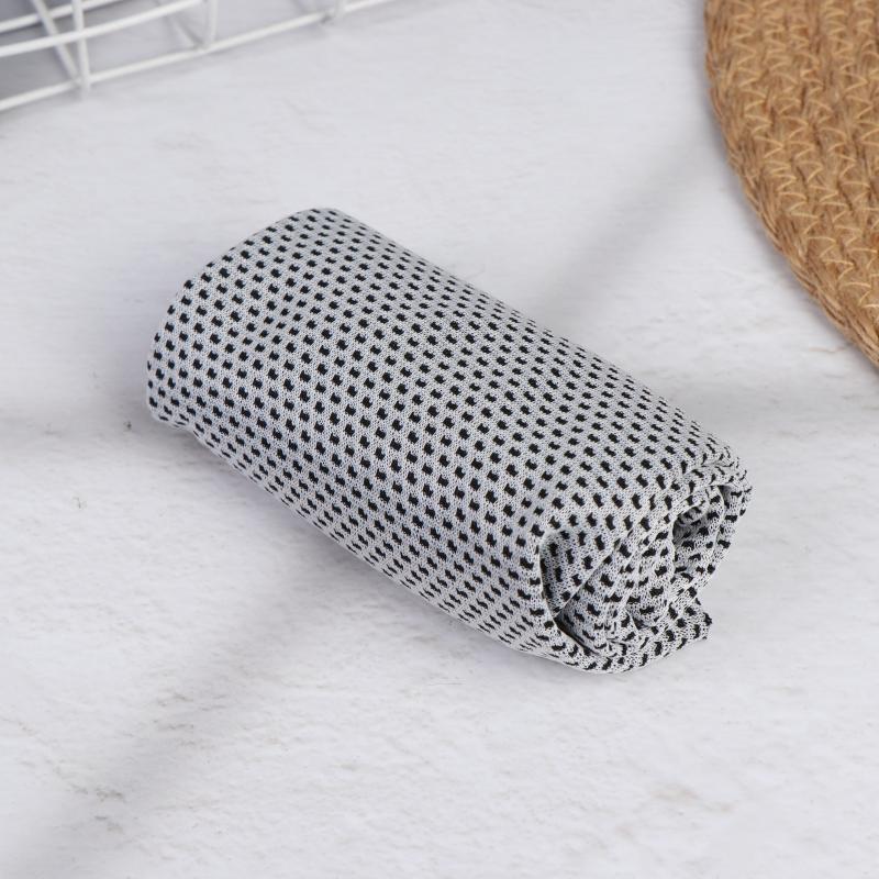 1Pcs Soft Microfiber Cooling Towel With Instant Cooling Sweat Absorption For Gym Running Hiking Sports