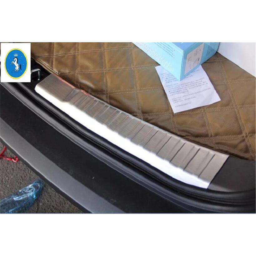 Rear Bumper Foot Plate Trunk Inner Door Sill Guard Panel Strip Cover Trim For Honda CRV CR-V 2015 2016 Car Interior Accessories