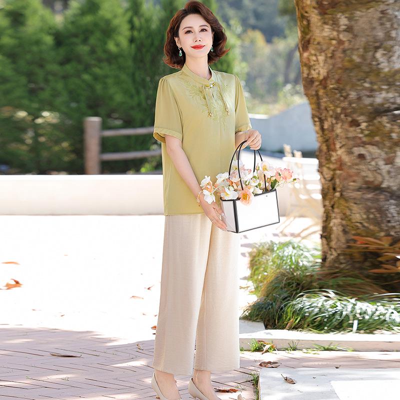 2026 Summer Embroidered Blouse Set for Middle-Aged and Elderly Women - New Chinese National Style.