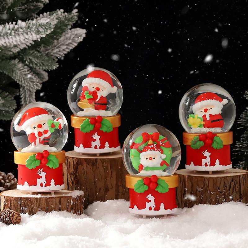 The new Christmas luminous crystal ball will send students and teachers creative gifts for Christmas, desktop decorations and ornaments.