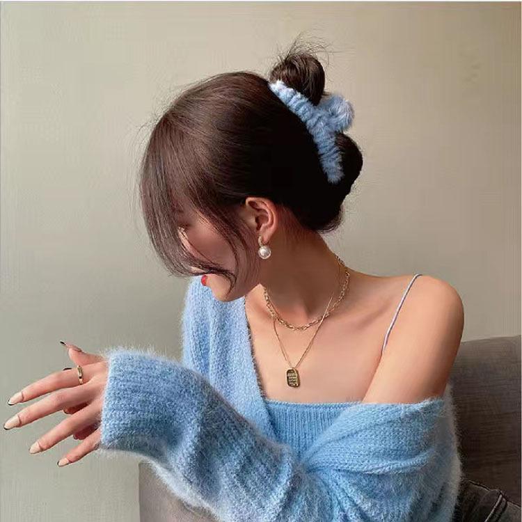 Winter New Style Large Plush Catch Clip Korean Shark Hairpin Hairpin Wedding Hair Jewelry Available