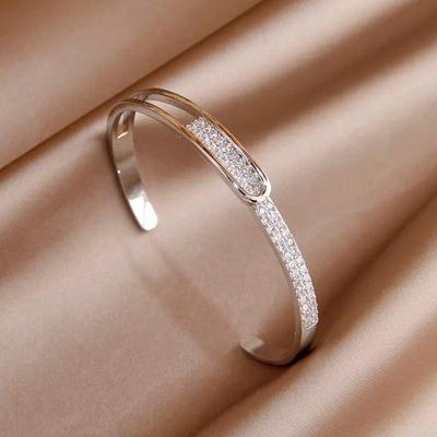 Korea & Japanse Delicate Hollow Geometrische Charme Armbanden voor Vrouwen Mode Merk Sieraden Kristal Armbanden Accessoires