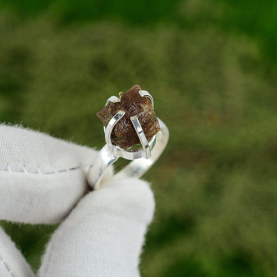 Скидка ко Дню Матери Необработанный камень гессонит Новое кольцо Ювелирное изделие Размер 8.5 Стерлинговое серебро 8.5