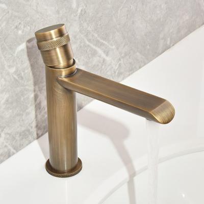 Koupelna a záchod – Umyvadlové a sprchové baterie