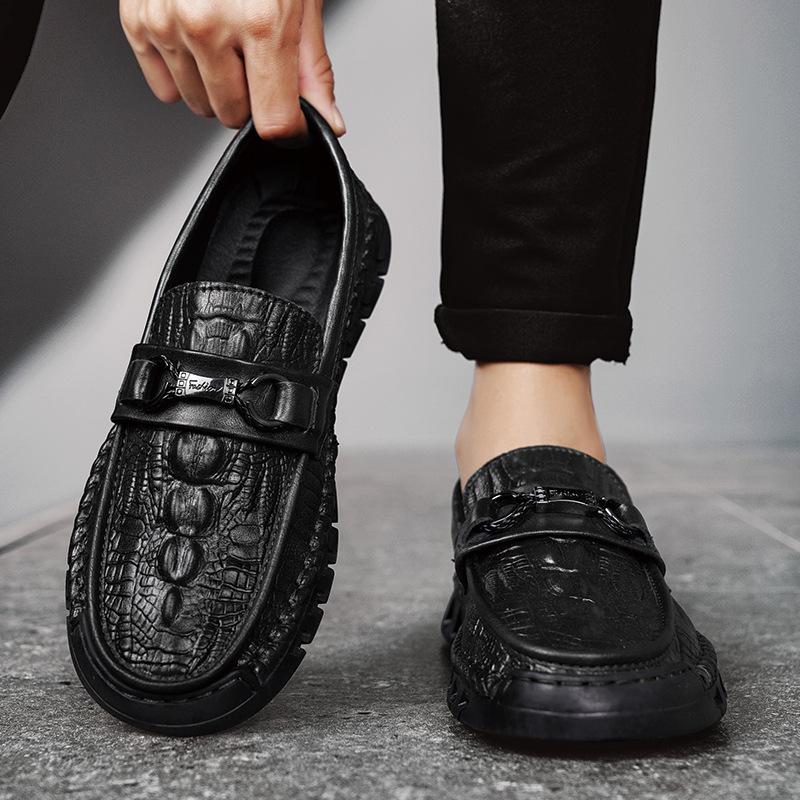 Large size men's beanie shoes crocodile pattern business men's casual leather shoes hand-sewn one-pedal lazy shoes