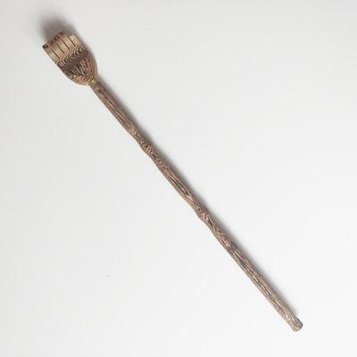 Red Rosewood Chicken Wing Music Scratcher
