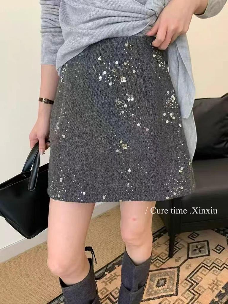 Fei Yuan Beaded Hip-Hugging Short Skirt: Women's Slimming Half-Length Skirt for Autumn & Winter, Petite & Versatile, Anti-Exposure Design