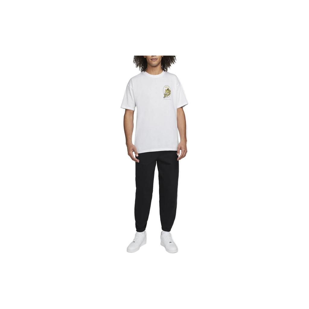 Nike Tiger Pattern Crew Neck T-Shirt Men Tops Yellow DO6627-100