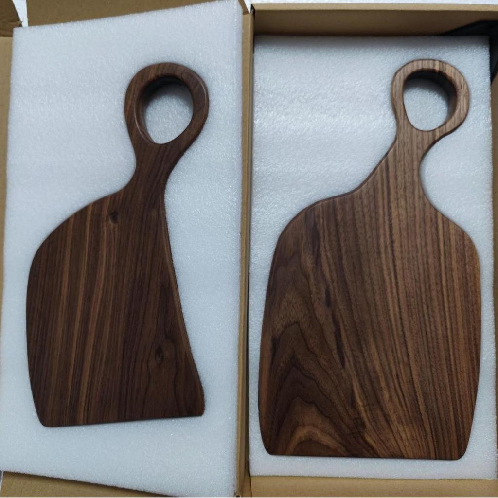 Black Walnut Chopping Board: Couple Leaning Style for Steak, Bread, Baby Food & Fruit - Solid Wood Household Cutting Board