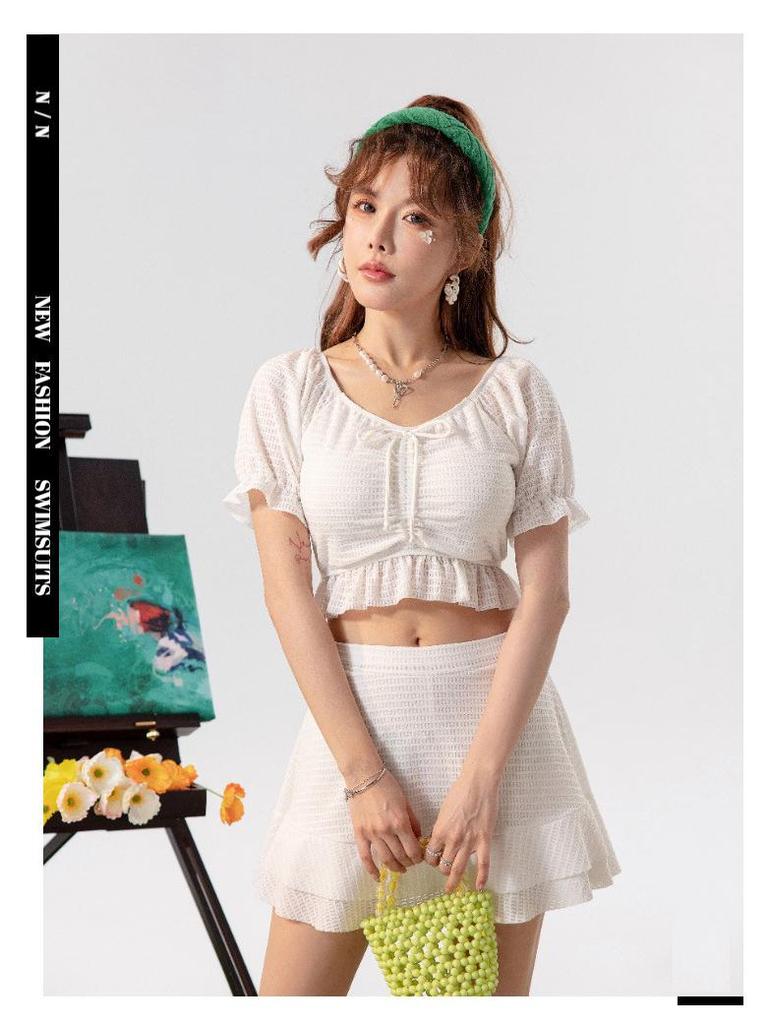 2024 Women's Two-Piece Swimsuit: Conservative, High-End, Slimming, Solid Color, Student Style