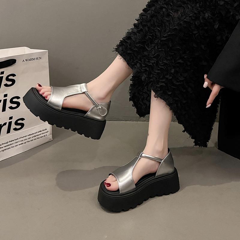 Summer new retro style thick-soled wear-resistant leather surface fish mouth deodorant non-slip sandals women's shoes