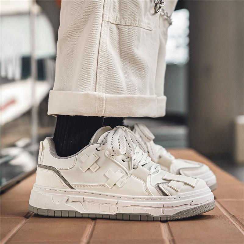 Белая повседневная мужская обувь — фото 10